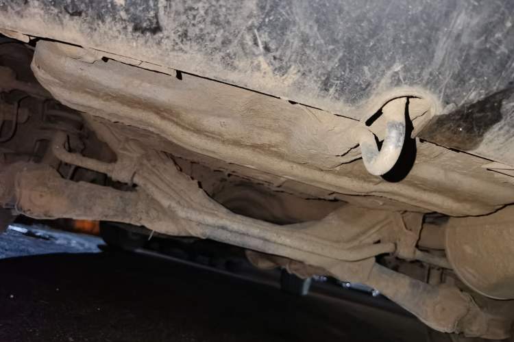 Used Haval M6 2019 1.5T Manual Two-Wheel Drive Elite Version China VI Standard Chassis Rear