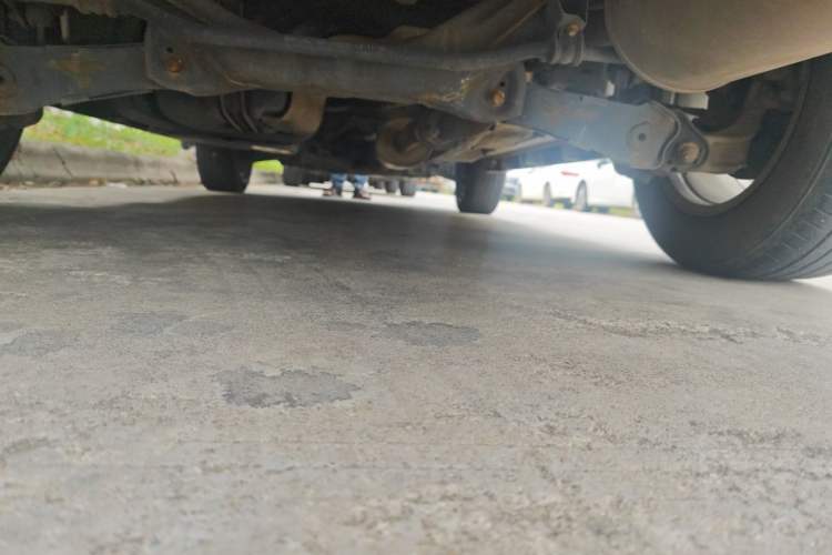 Used Haval M6 2019 1.5T DCT Two-Wheel Drive Elite Version China VI Standard Chassis Rear
