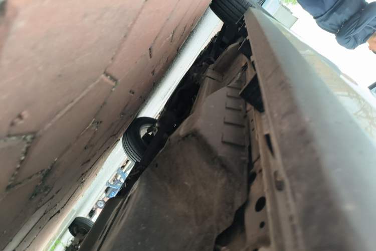 Used Haval M6 2019 1.5T DCT Two-Wheel Drive Elite Version China VI Standard Chassis Rear Left