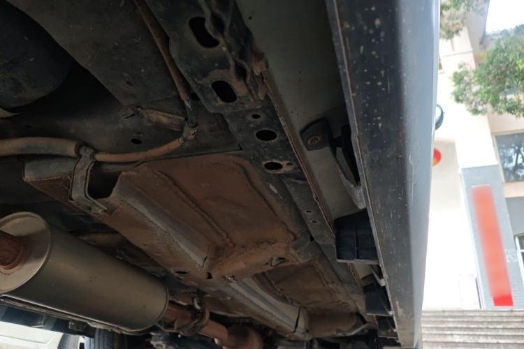 Used Haval M6 2019 1.5T DCT Two-Wheel Drive Value Edition China VI Standard Chassis Rear Left