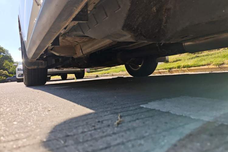 Used Haval M6 2019 1.5T DCT Two-Wheel Drive Elite Version China VI Standard Chassis Rear Left