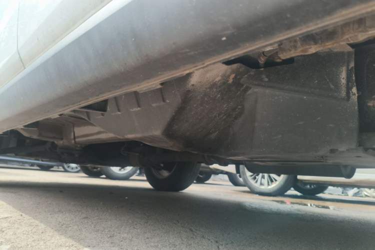 Used Haval M6 2019 1.5T DCT Two-Wheel Drive Value Edition China VI Standard Chassis Rear Left