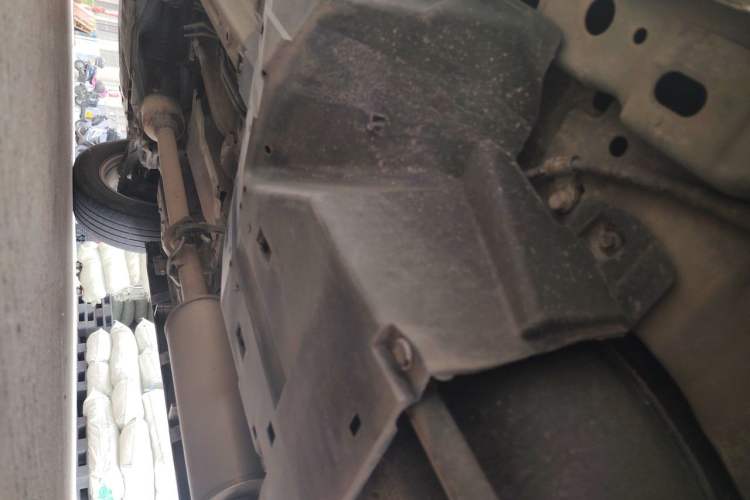 Used Haval M6 2019 1.5T DCT Two-Wheel Drive Elite Version China VI Standard Chassis Rear Left