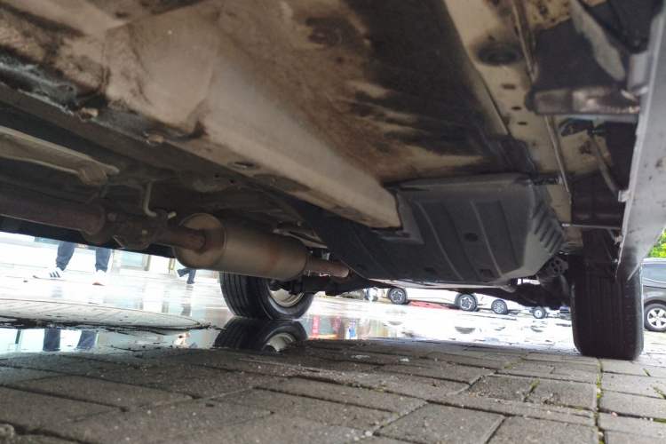Used Haval M6 2019 1.5T DCT Two-Wheel Drive Value Edition China VI Standard Chassis Rear Left