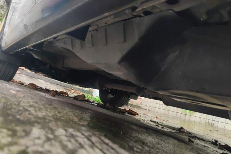 Used Haval M6 2019 1.5T DCT Two-Wheel Drive Elite Version China VI Standard Chassis Rear Left