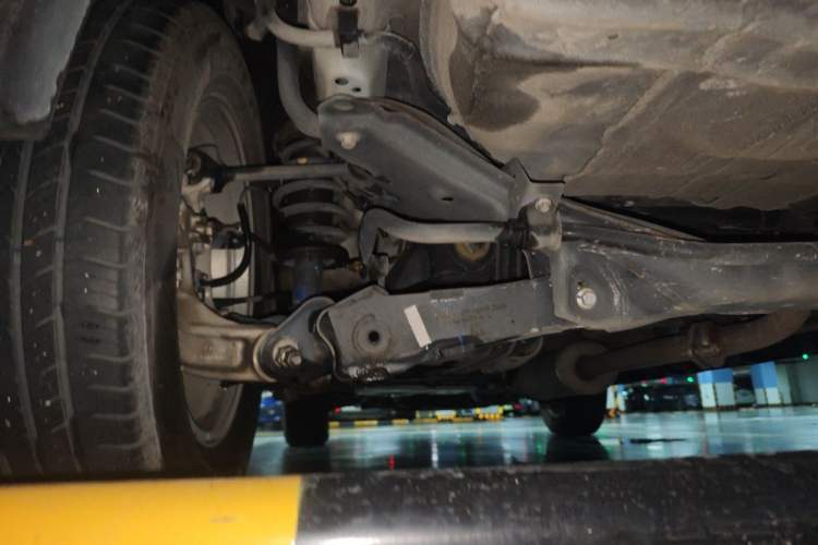 Used Haval M6 2019 1.5T DCT Two-Wheel Drive Value Edition China VI Standard Chassis Rear Left