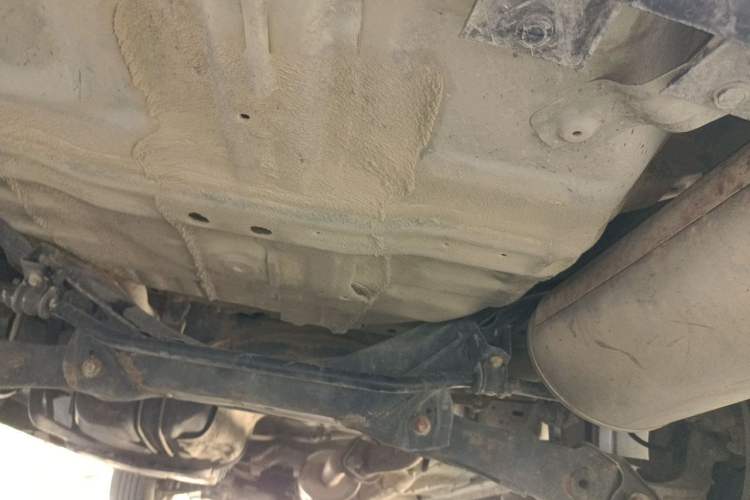 Used Haval M6 2019 1.5T DCT Two-Wheel Drive Urban Version China VI Standard Chassis Rear