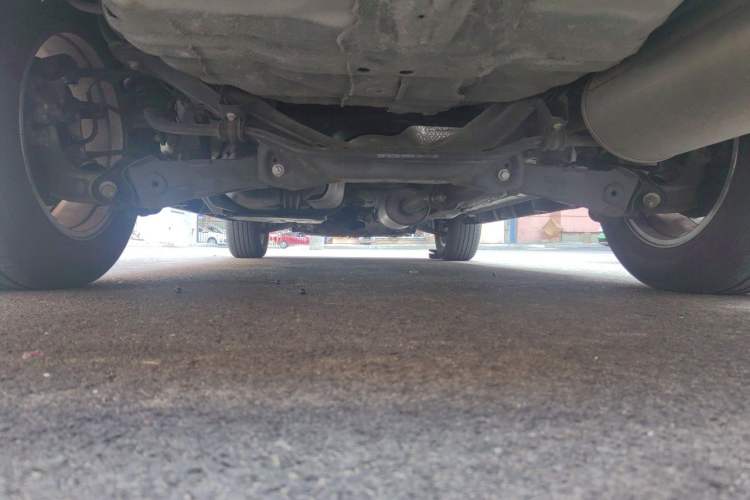 Used Haval M6 2019 1.5T DCT Two-Wheel Drive Urban Version China VI Standard Chassis Rear
