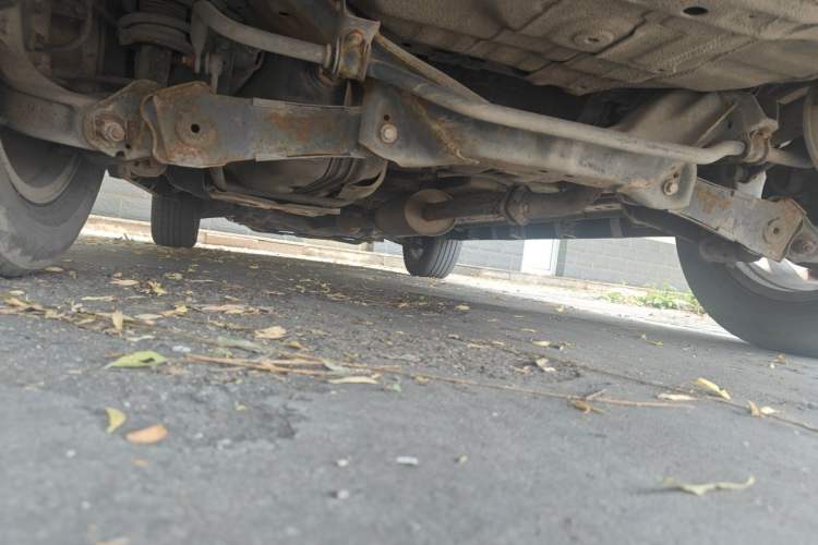 Used Haval M6 2019 1.5T DCT Two-Wheel Drive Value Edition China VI Standard Chassis Rear