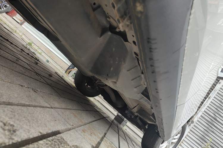Used Haval M6 2019 1.5T DCT Two-Wheel Drive Elite Version China V Standard Chassis Rear Right