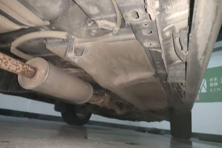 Used Haval M6 2019 1.5T DCT Two-Wheel Drive Value Edition China VI Standard Chassis Rear Right