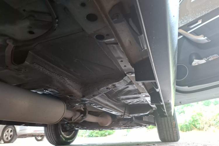 Used Haval M6 2019 1.5T Manual Two-Wheel Drive Elite Version China VI Standard Chassis Rear Right