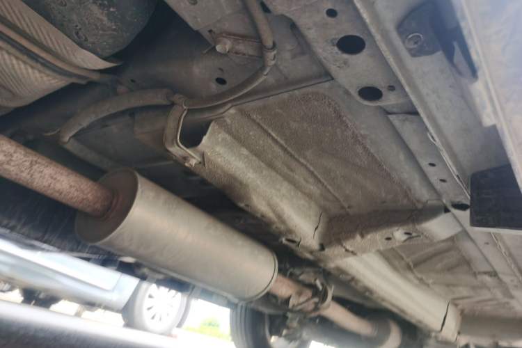 Used Haval M6 2019 1.5T DCT Two-Wheel Drive Elite Version China VI Standard Chassis Rear Right