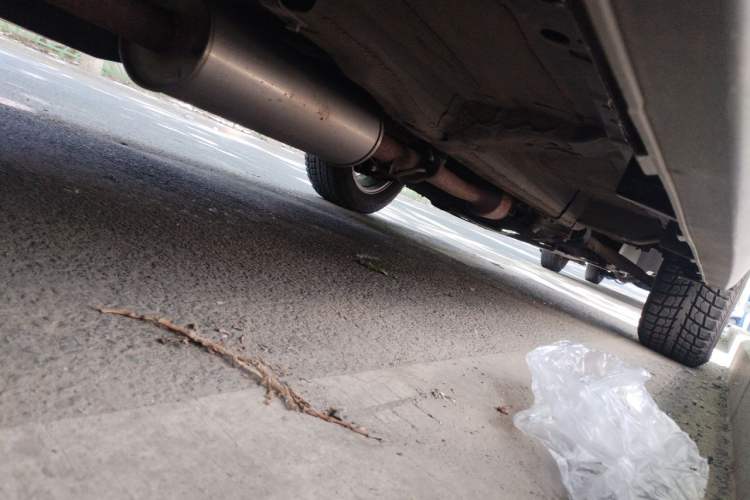 Used Haval M6 2019 1.5T Manual Two-Wheel Drive Urban Version China VI Standard Chassis Rear Right