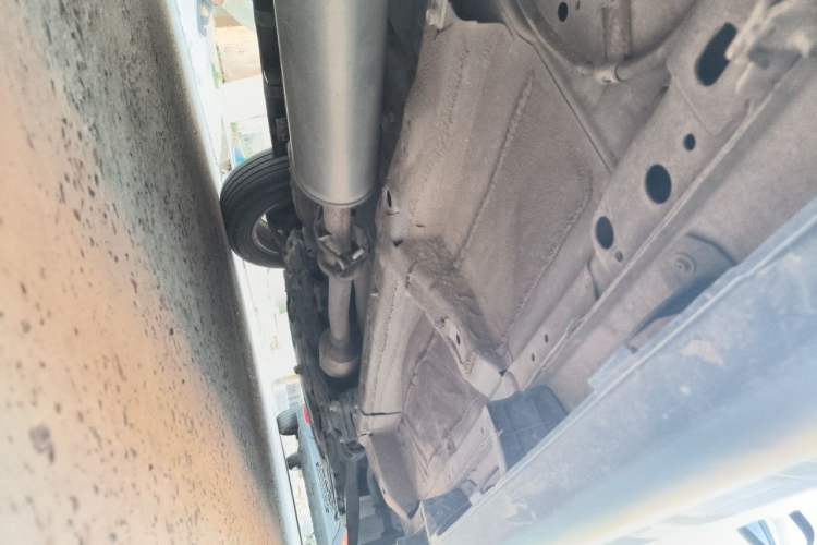 Used Haval M6 2019 1.5T DCT Two-Wheel Drive Value Edition China VI Standard Chassis Rear Right
