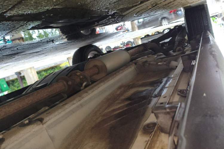 Used Haval M6 2019 1.5T DCT Two-Wheel Drive Value Edition China VI Standard Chassis Rear Right