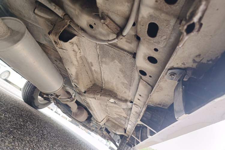 Used Haval M6 2019 1.5T DCT Two-Wheel Drive Value Edition China VI Standard Chassis Rear Right
