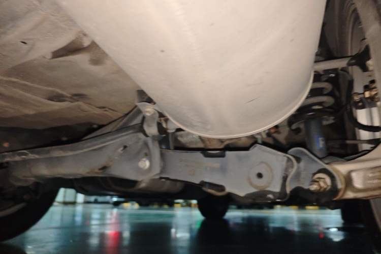 Used Haval M6 2019 1.5T DCT Two-Wheel Drive Value Edition China VI Standard Chassis Rear Right