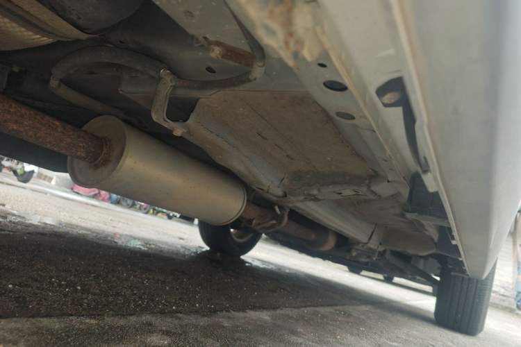 Used Haval M6 2019 1.5T DCT Two-Wheel Drive Elite Version China VI Standard Chassis Rear Right