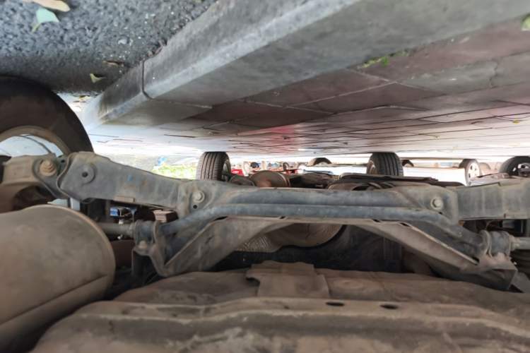 Used Haval M6 2019 1.5T Manual Two-Wheel Drive Urban Version China VI Standard Chassis Rear