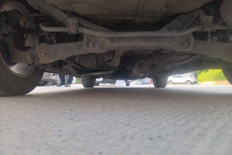 Used Haval M6 2019 1.5T DCT Two-Wheel Drive Elite Version China VI Standard Chassis Rear