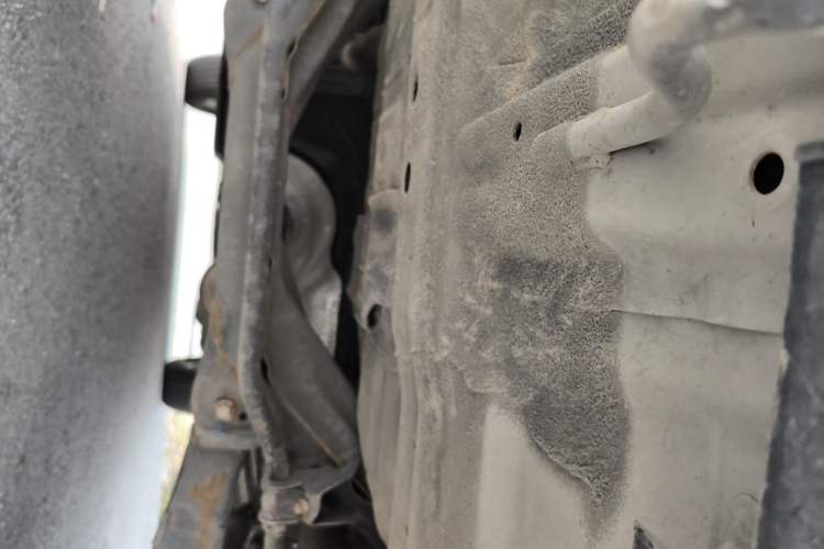 Used Haval M6 2019 1.5T Manual Two-Wheel Drive Urban Version China VI Standard Chassis Rear
