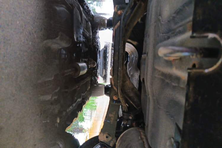 Used Haval M6 2019 1.5T Manual Two-Wheel Drive Elite Version China VI Standard Chassis Rear