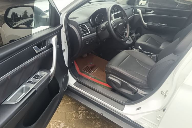 Used Haval M6 2019 1.5T DCT Two-Wheel Drive Value Edition China VI Standard Driver Seat