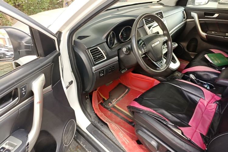 Used Haval M6 2019 1.5T DCT Two-Wheel Drive Value Edition China VI Standard Driver Seat
