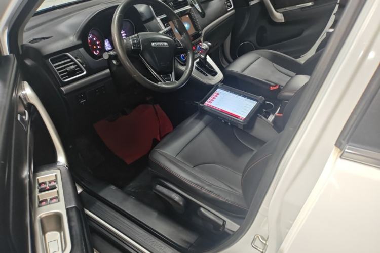 Used Haval M6 2019 1.5T DCT Two-Wheel Drive Value Edition China VI Standard Driver Seat