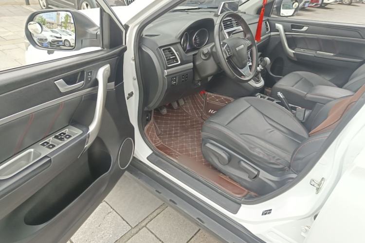 Used Haval M6 2019 1.5T Manual Two-Wheel Drive Elite Version China V Standard Driver Seat