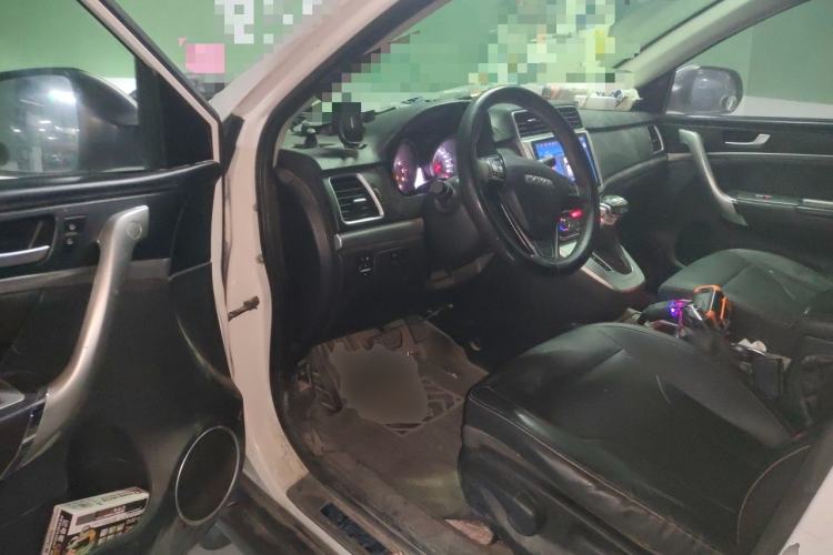 Used Haval M6 2019 1.5T DCT Two-Wheel Drive Value Edition China VI Standard Driver Seat