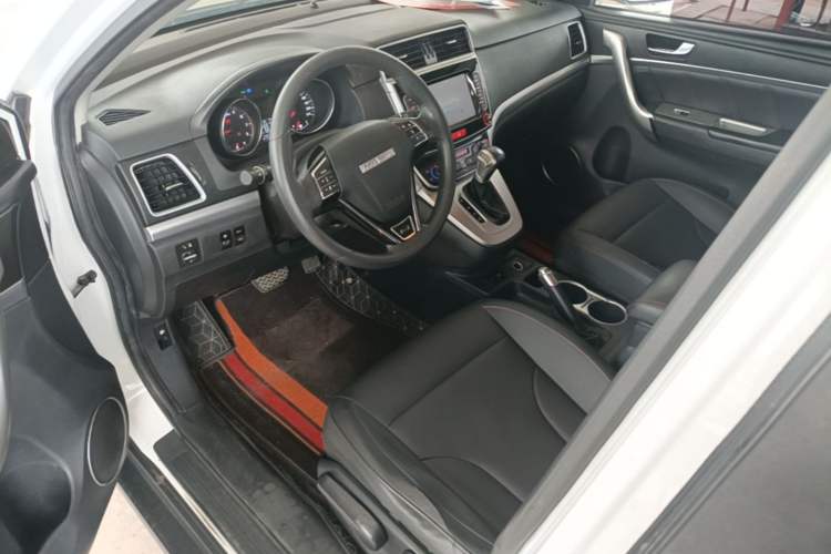 Used Haval M6 2019 1.5T DCT Two-Wheel Drive Value Edition China VI Standard Driver Seat