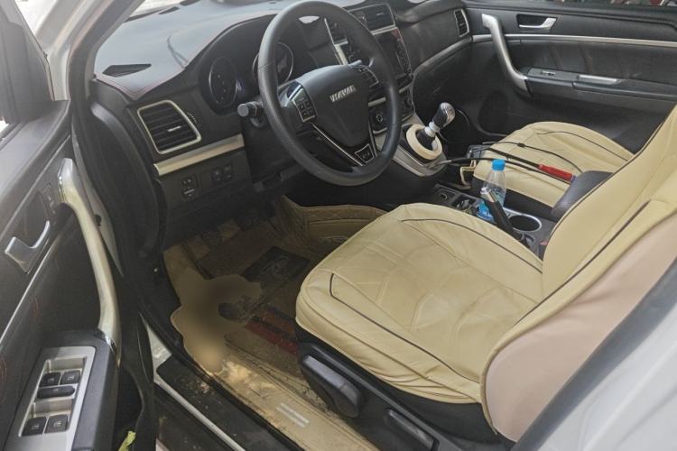 Used Haval M6 2019 1.5T Manual Two-Wheel Drive Urban Version China VI Standard Driver Seat