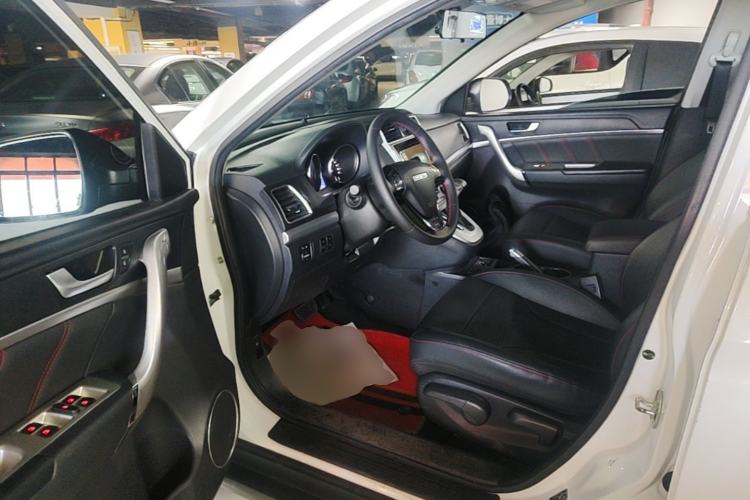 Used Haval M6 2019 1.5T DCT Two-Wheel Drive Value Edition China VI Standard Driver Seat