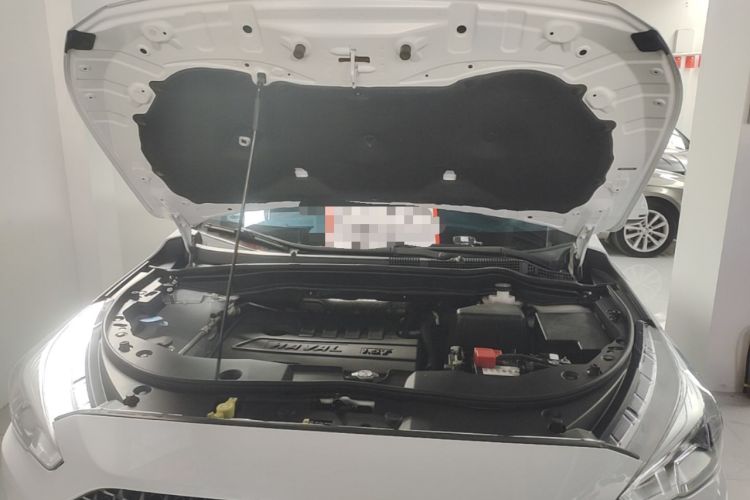 Used Haval M6 2019 1.5T DCT Two-Wheel Drive Value Edition China VI Standard Engine Bay