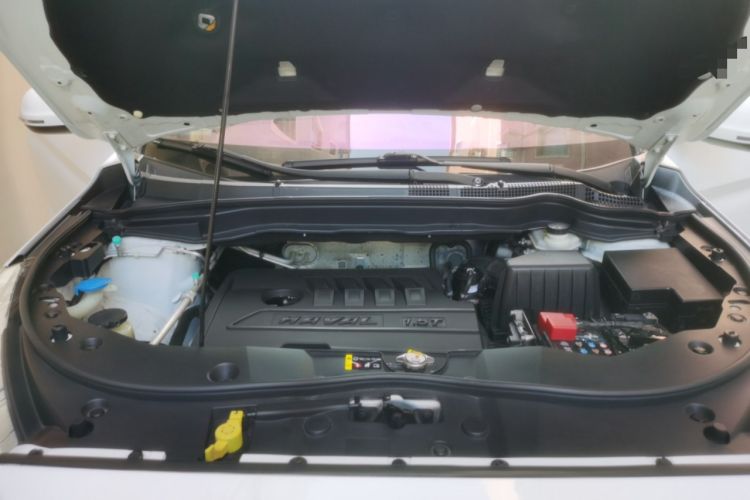 Used Haval M6 2019 1.5T Manual Two-Wheel Drive Elite Version China V Standard Engine Bay