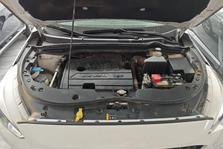 Used Haval M6 2019 1.5T DCT Two-Wheel Drive Elite Version China VI Standard Engine Bay