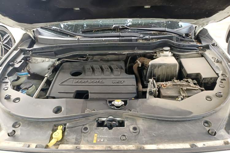 Used Haval M6 2019 1.5T DCT Two-Wheel Drive Value Edition China VI Standard Engine Bay