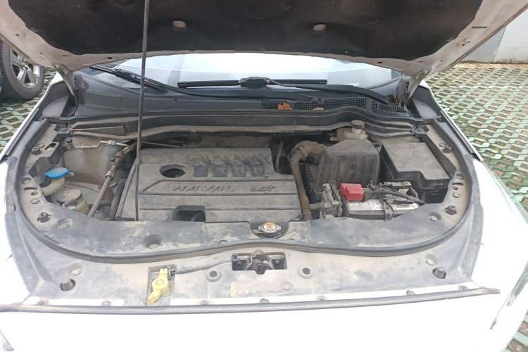 Used Haval M6 2019 1.5T DCT Two-Wheel Drive Value Edition China VI Standard Engine Bay