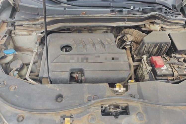 Used Haval M6 2019 1.5T DCT Two-Wheel Drive Elite Version China V Standard Engine Bay