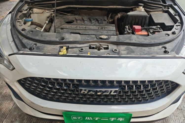 Used Haval M6 2019 1.5T DCT Two-Wheel Drive Value Edition China VI Standard Engine Bay