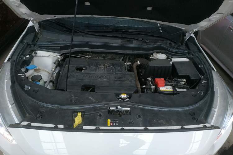 Used Haval M6 2019 1.5T DCT Two-Wheel Drive Value Edition China VI Standard Engine Bay