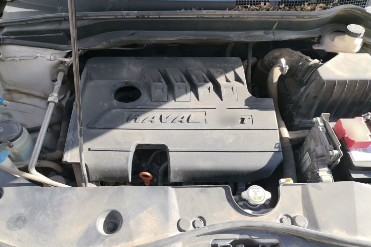 Used Haval M6 2019 1.5T DCT Two-Wheel Drive Elite Version China VI Standard Engine Bay