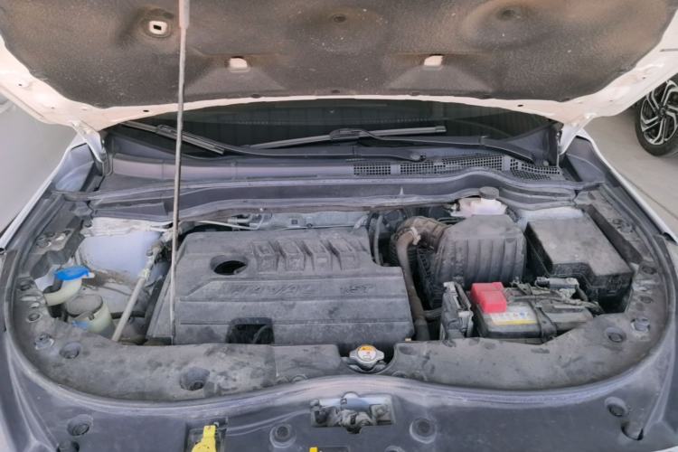 Used Haval M6 2019 1.5T DCT Two-Wheel Drive Value Edition China VI Standard Engine Bay