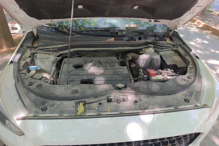 Used Haval M6 2019 1.5T DCT Two-Wheel Drive Elite Version China VI Standard Engine Bay