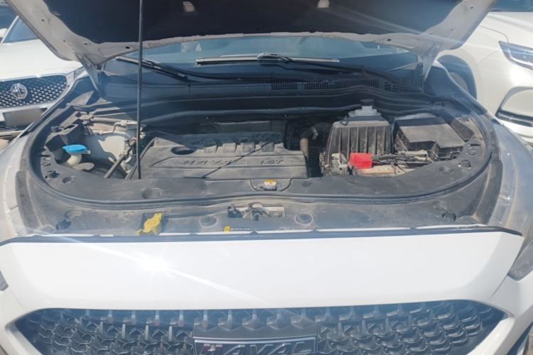 Used Haval M6 2019 1.5T DCT Two-Wheel Drive Value Edition China VI Standard Engine Bay