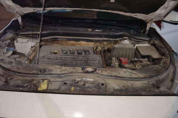 Used Haval M6 2019 1.5T Manual Two-Wheel Drive Elite Version China VI Standard Engine Bay