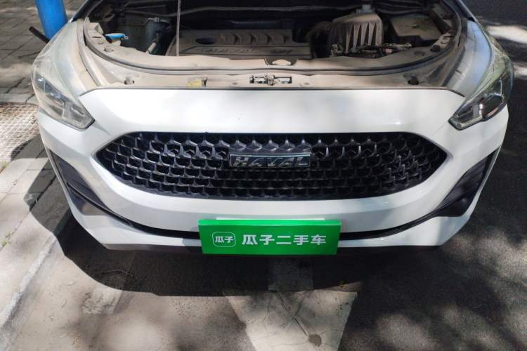 Used Haval M6 2019 1.5T Manual Two-Wheel Drive Urban Version China VI Standard Engine Bay