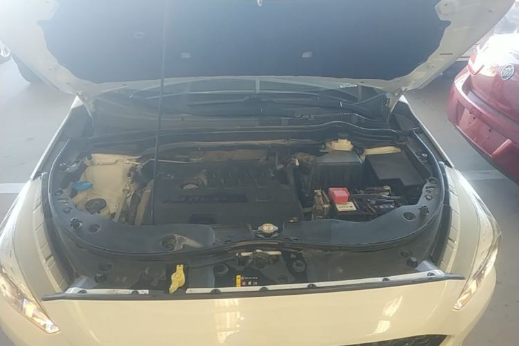 Used Haval M6 2019 1.5T Manual Two-Wheel Drive Elite Version China VI Standard Engine Bay